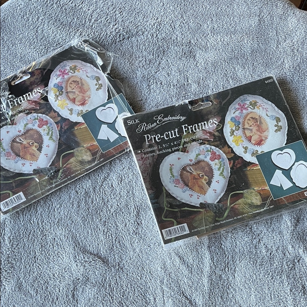 Bucilla Floral Heart Frames - White and Pink